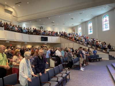 Audience at the Central Baptist Church, Crossville, TN